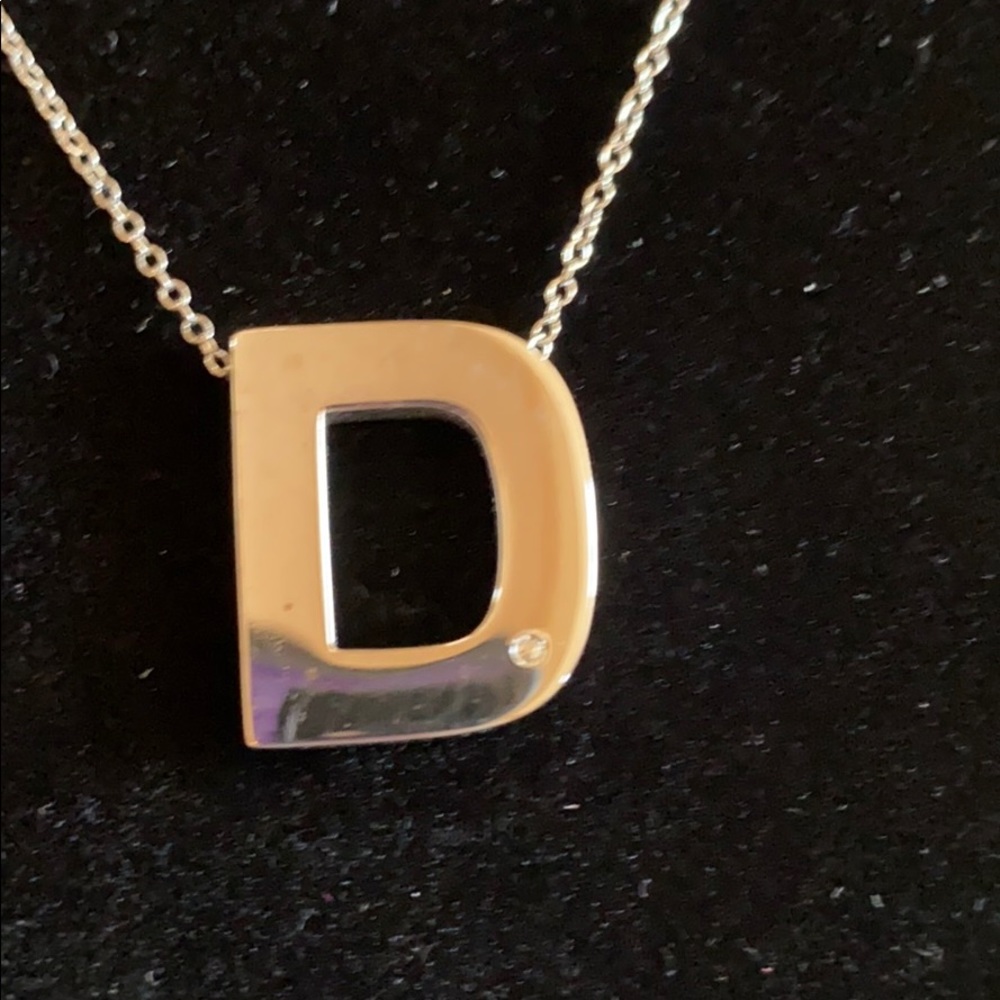 Dainty Rhinestone D necklace - Picture 3 of 6